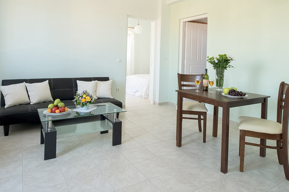 Moonlight Apartments in Fira, Santorini TheHotel.gr