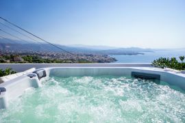 Rooftop Jacuzzi Apartment, Chania, jacuzzi 7