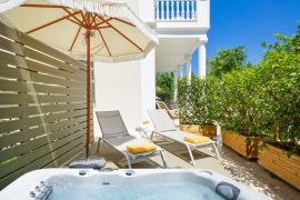 Casa Verde Chania, Ville de La Canée, cvresidence private jacuzzi 1